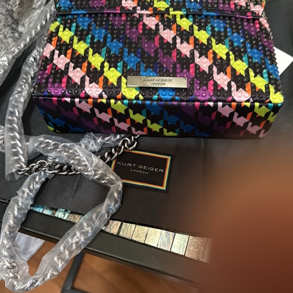 Kurt Geiger London Mini Kensington Crystal Convertible Crossbody Bag - Picture 14 of 17